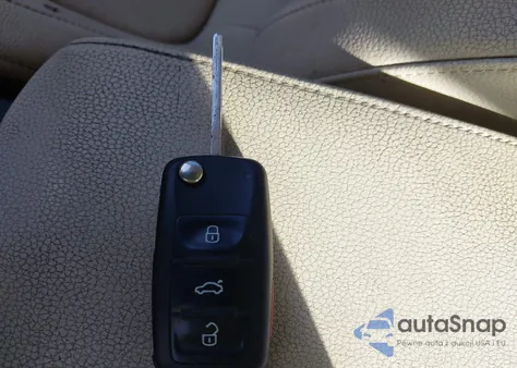 2017 Volkswagen Jetta 1.4T Se из США, поврежденный, VIN 3VWDB7AJ5HM261769